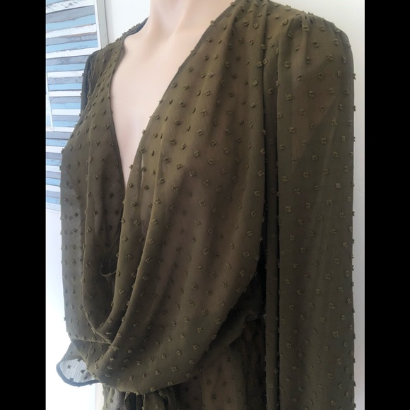 🌿 SHEIKE 🌿 ladies green long sleeve scoop neckline tie waist blouse size 8 - Picture 2 of 7